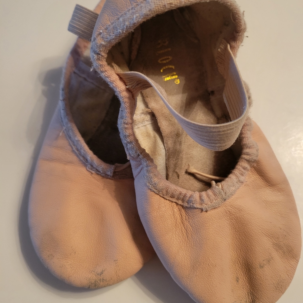 BLOCH BALLET SHOES